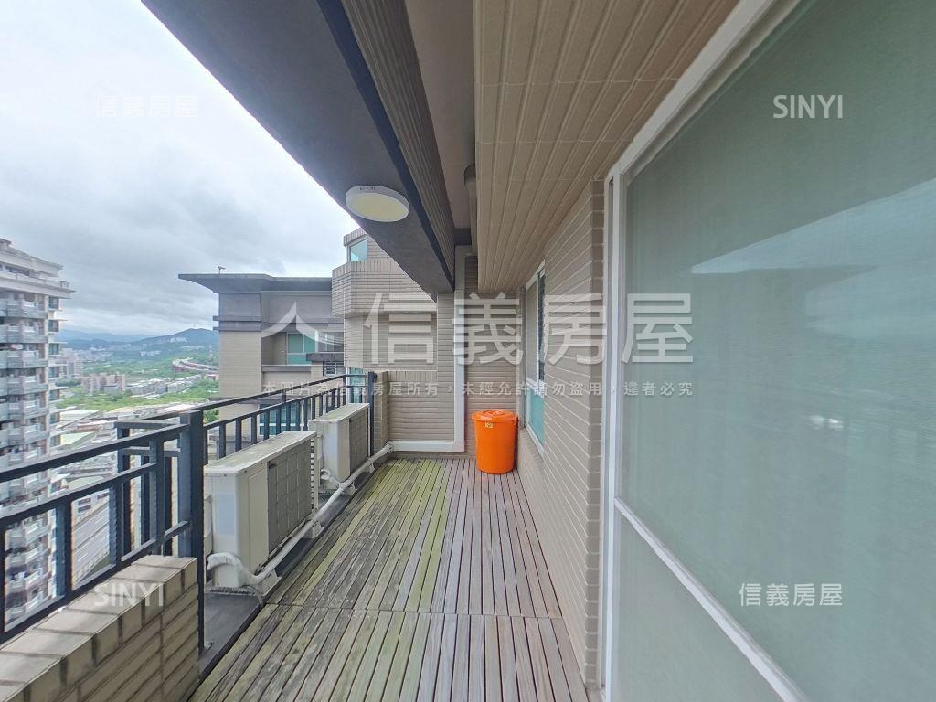 七張帝王山景景觀美美屋房屋室內格局與周邊環境