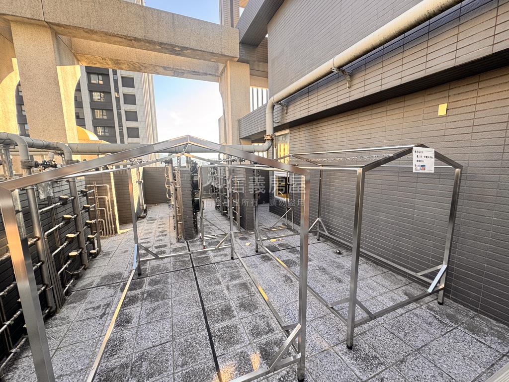 板橋新埔河景第一排美宅房屋室內格局與周邊環境