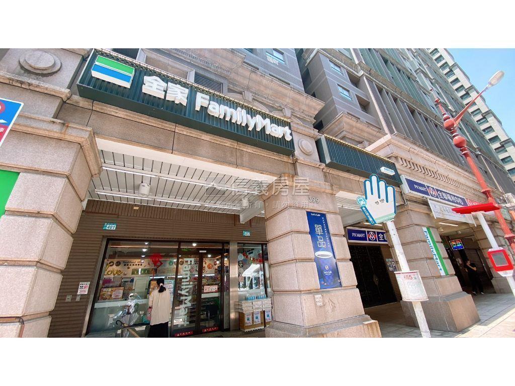 板橋新埔河景第一排美宅房屋室內格局與周邊環境