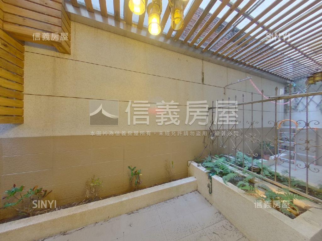 天母●庭院戶房屋室內格局與周邊環境
