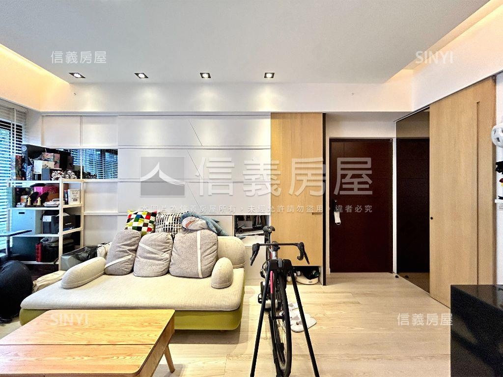 品味生活兩房車位房屋室內格局與周邊環境