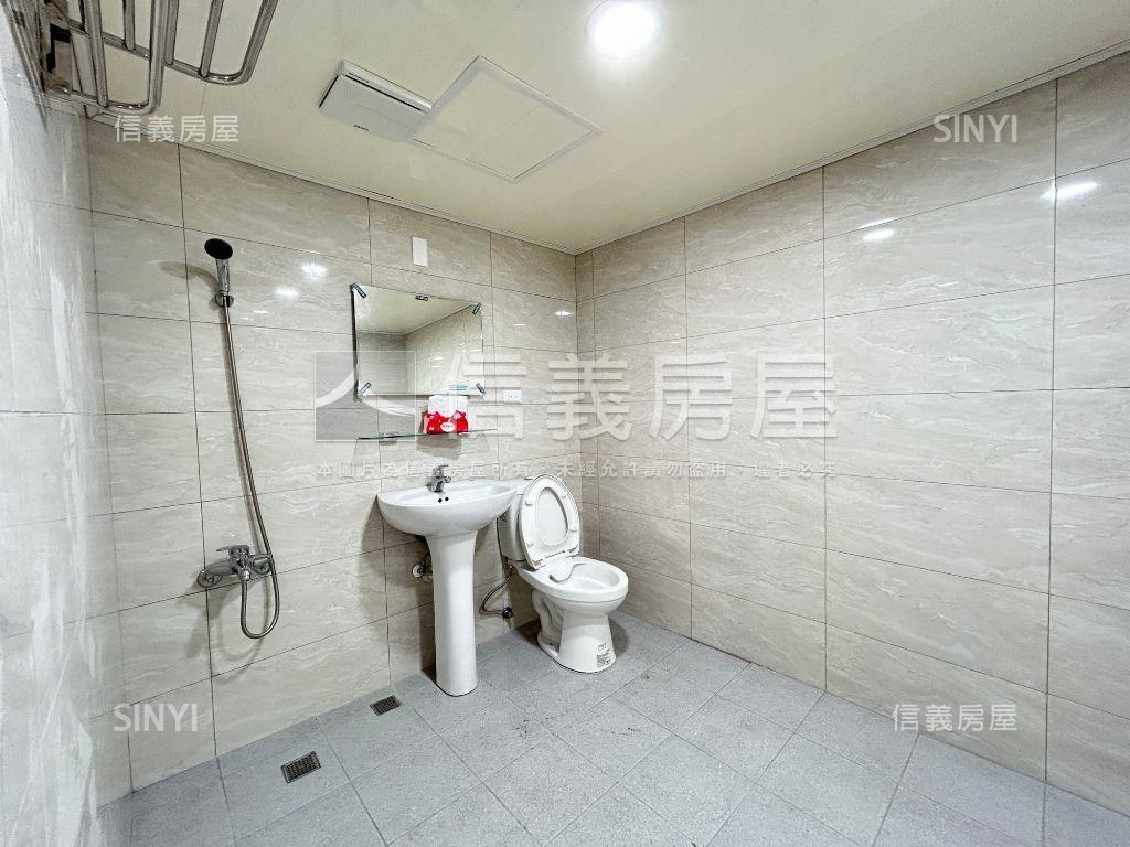 近郵局中興商圈三房平車房屋室內格局與周邊環境