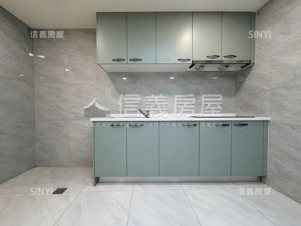 瀛海中學｜大露臺煥新透天房屋室內格局與周邊環境