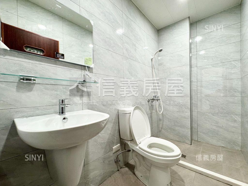 瀛海中學｜大露臺煥新透天房屋室內格局與周邊環境