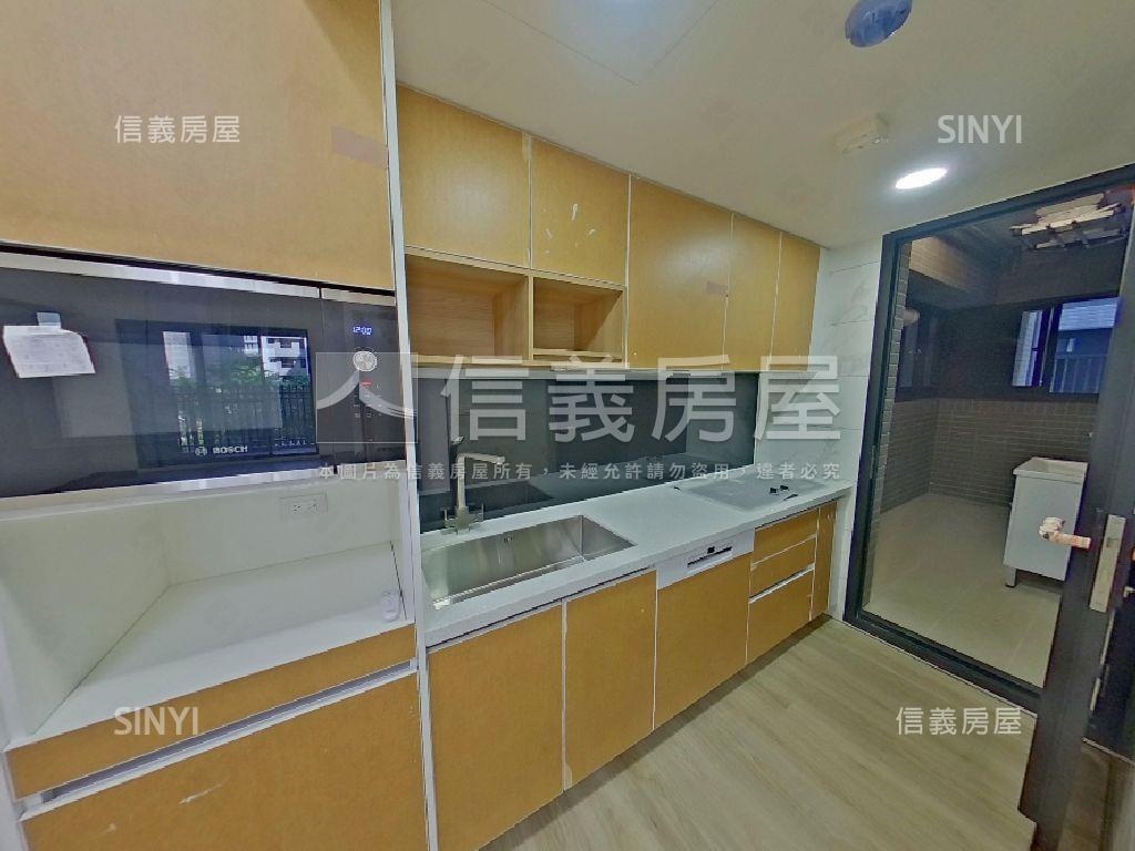 勝美欣城市花園３房平車房屋室內格局與周邊環境