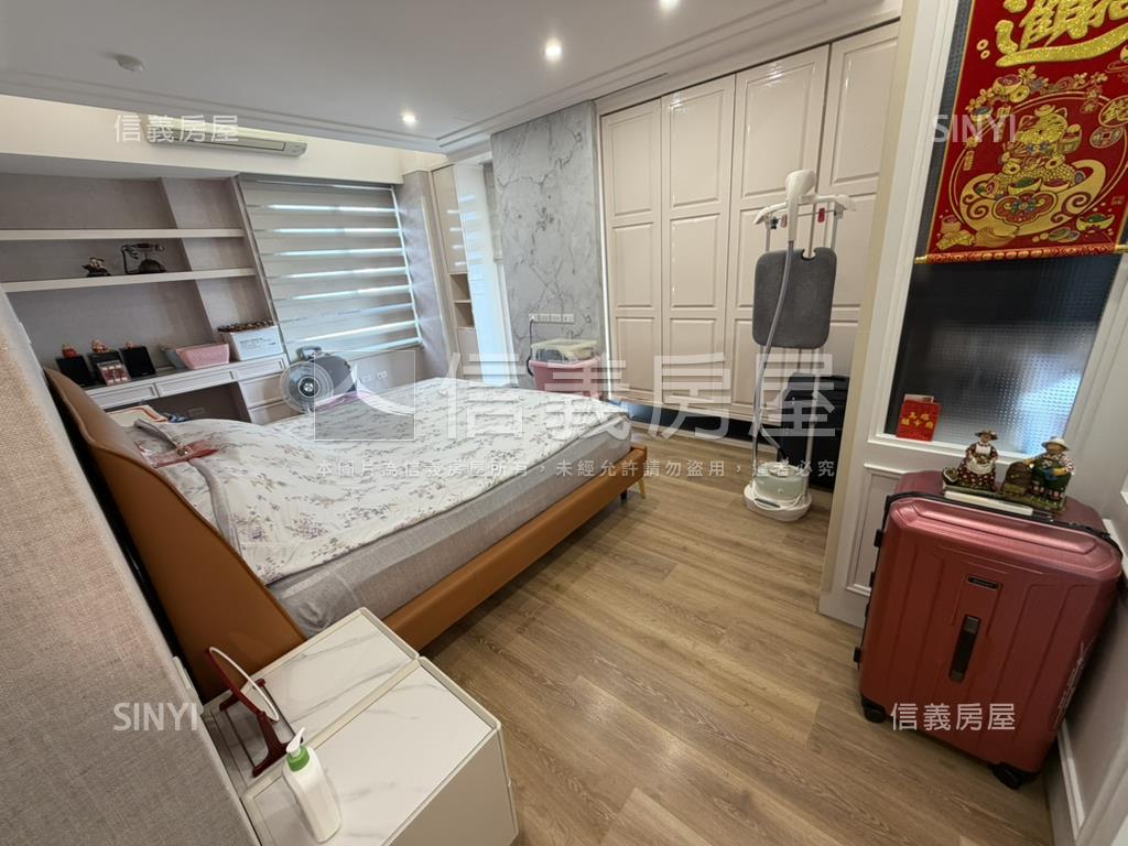 稀有三陽台超美裝潢戶房屋室內格局與周邊環境