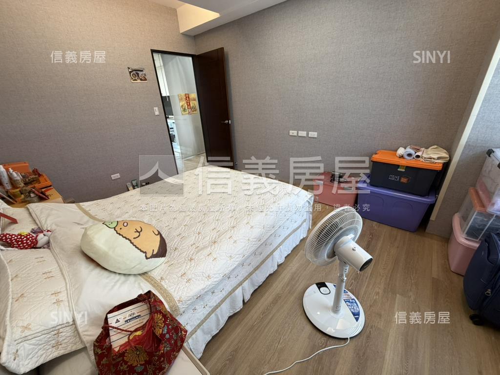 稀有三陽台超美裝潢戶房屋室內格局與周邊環境