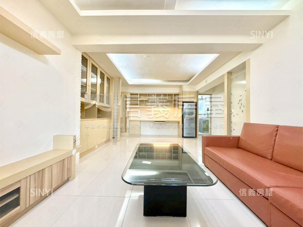 通豪芳鄰大兩房附車位房屋室內格局與周邊環境