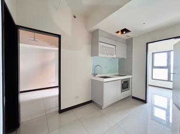 高樓河景電梯三房車位