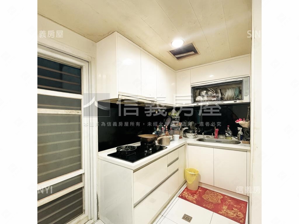 近公園方正好停車一樓房屋室內格局與周邊環境