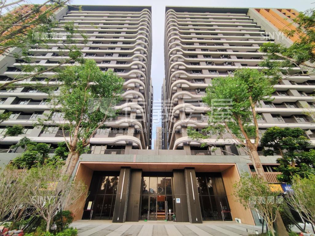 Ａ１８站前新銳２房車位房屋室內格局與周邊環境