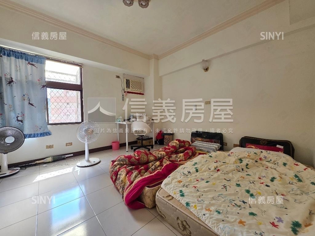 明湖邊間電梯三房房屋室內格局與周邊環境