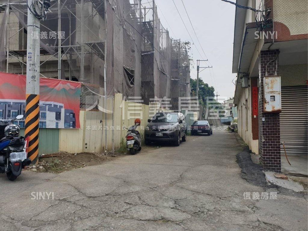 台中甲建稀有大地坪透天房屋室內格局與周邊環境