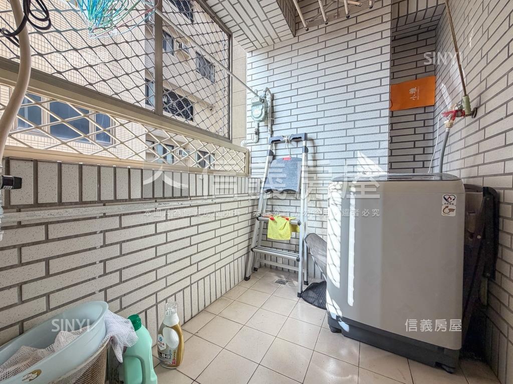 河堤全誠三房平車房屋室內格局與周邊環境