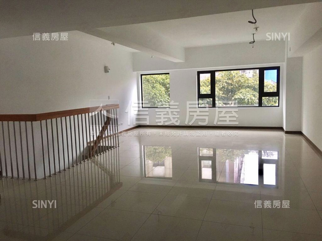 延三夜市精品建案店王房屋室內格局與周邊環境