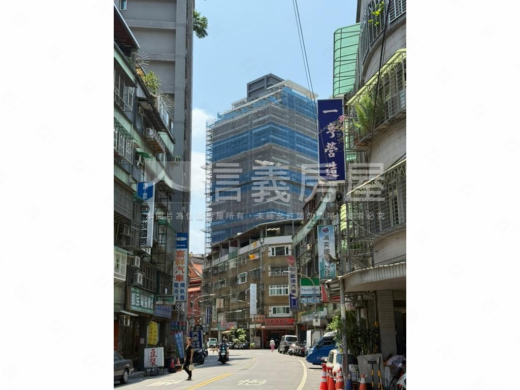 達永冬慶景觀高樓３房車位房屋室內格局與周邊環境