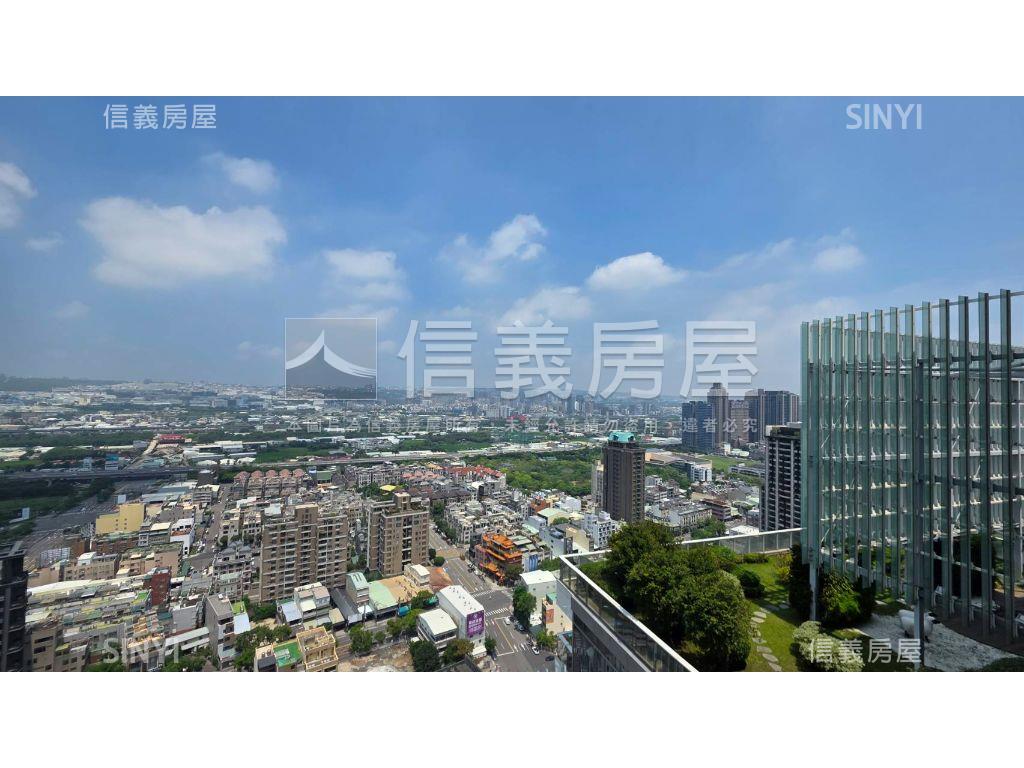 ＣＢＤ高樓視野戶附雙平車房屋室內格局與周邊環境