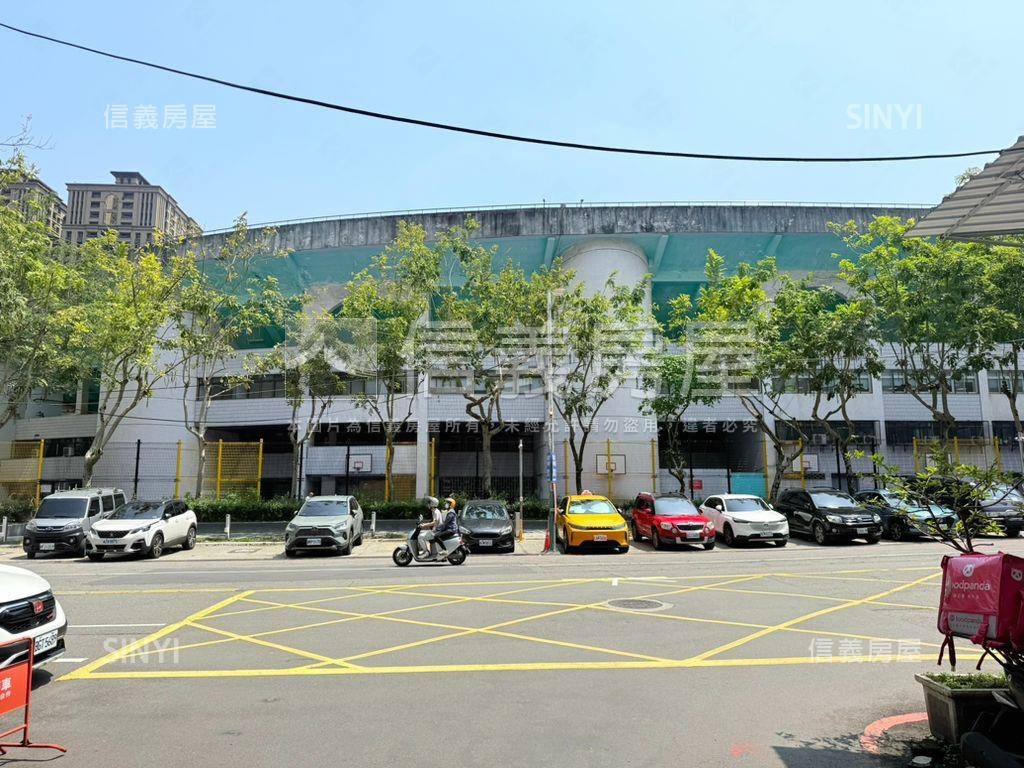 海山學區‧裝潢美屋房屋室內格局與周邊環境