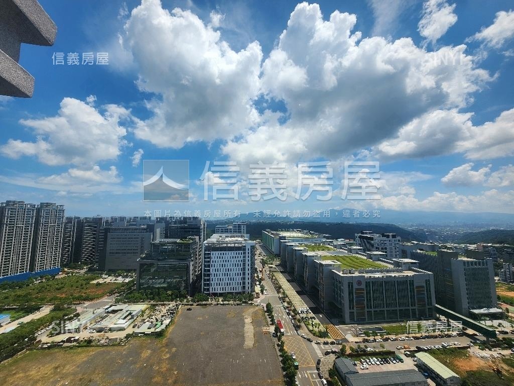 Ａ７景觀帝王戶２房車位房屋室內格局與周邊環境