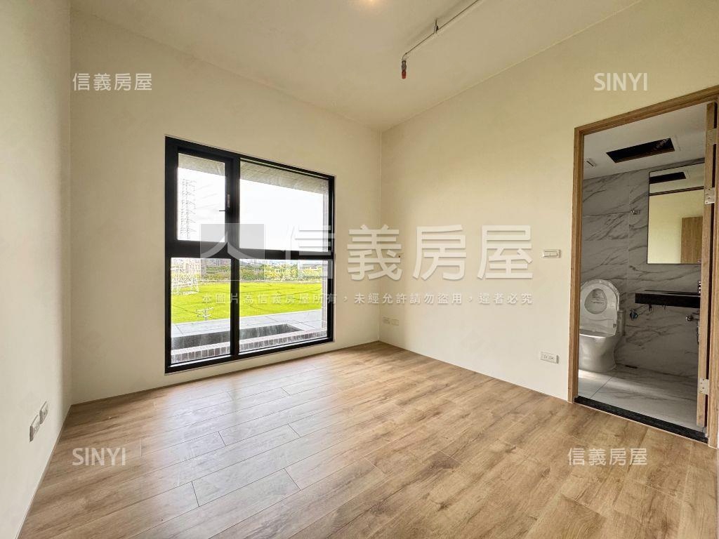 國聚之見三房美景坡平車位房屋室內格局與周邊環境