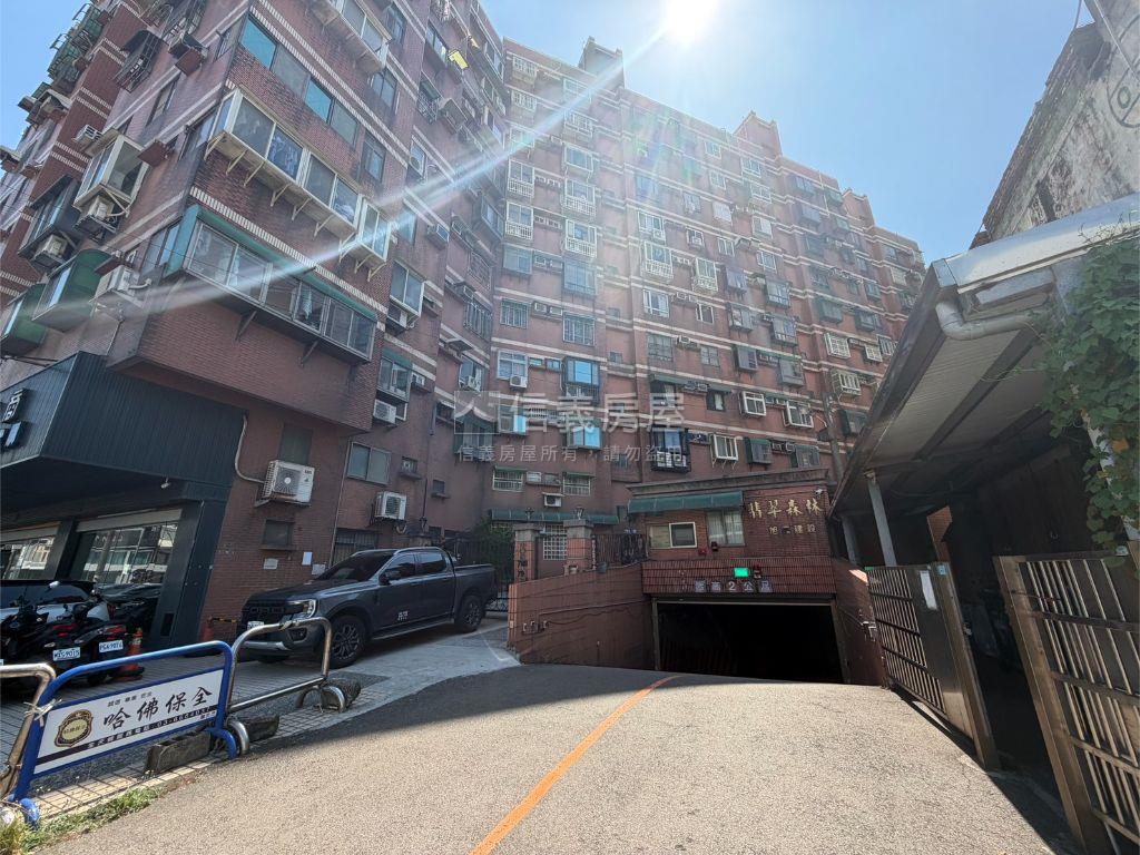 翡翠森林低總價三房房屋室內格局與周邊環境
