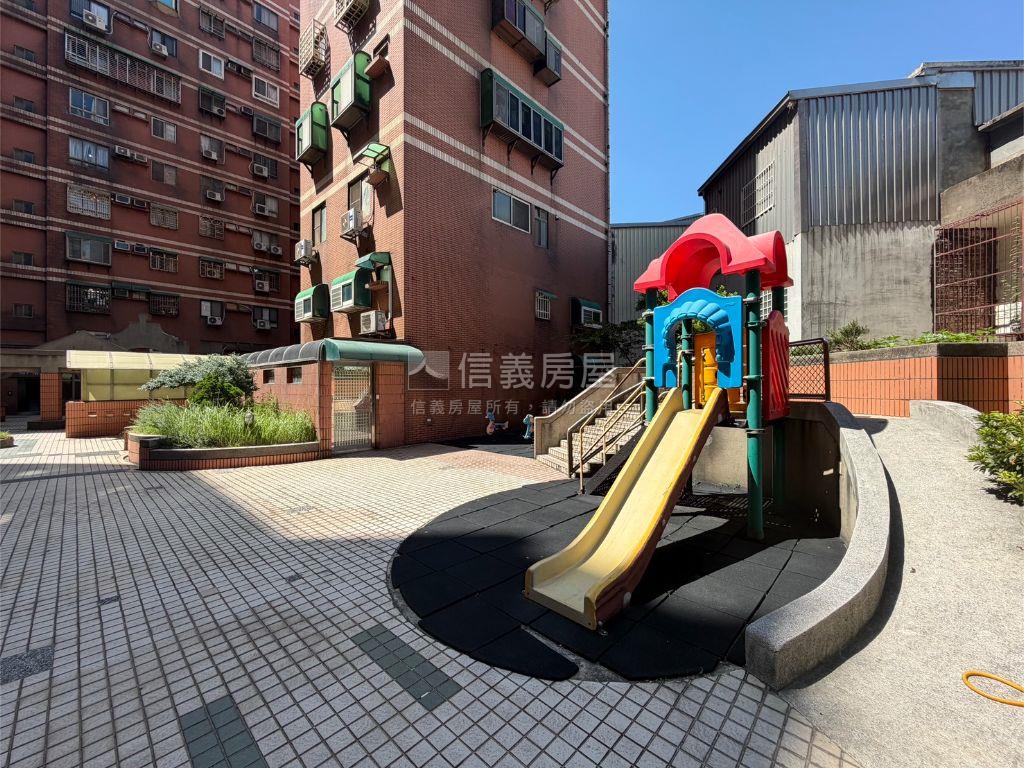翡翠森林低總價三房房屋室內格局與周邊環境