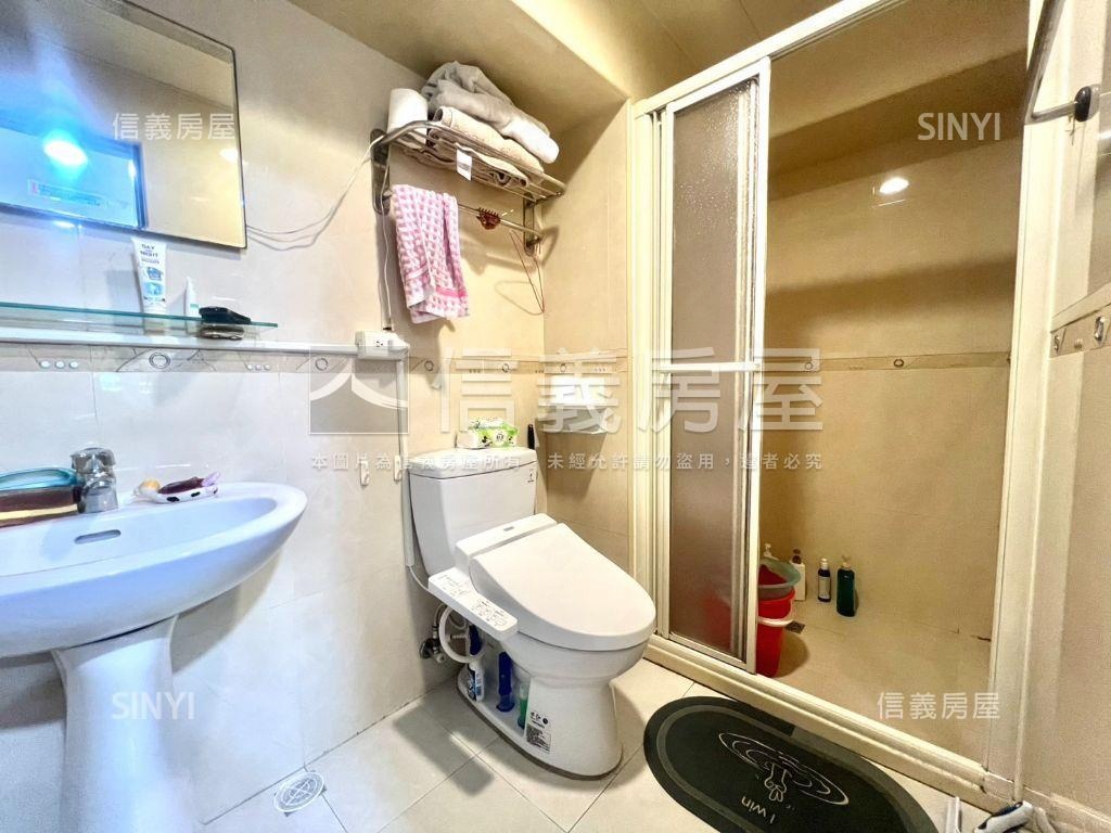 頂溪捷運電梯臻品房屋室內格局與周邊環境