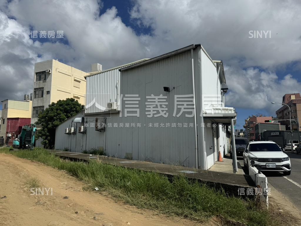 恆春鎮三角窗百坪土地房屋室內格局與周邊環境