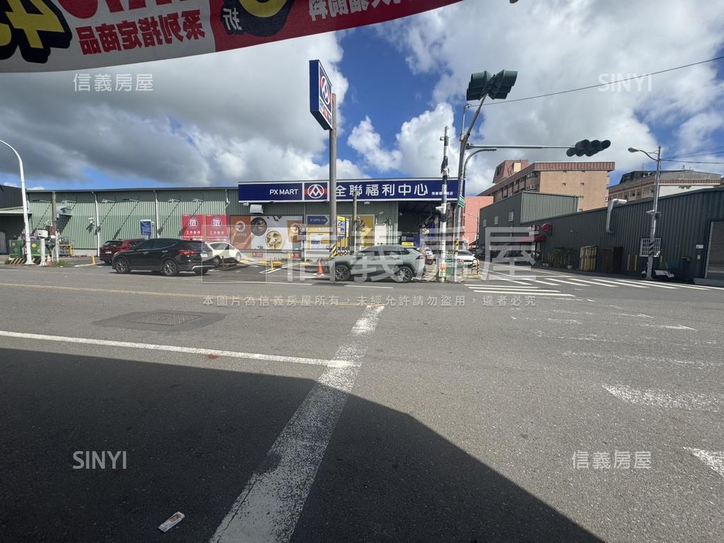 恆春鎮三角窗百坪土地房屋室內格局與周邊環境