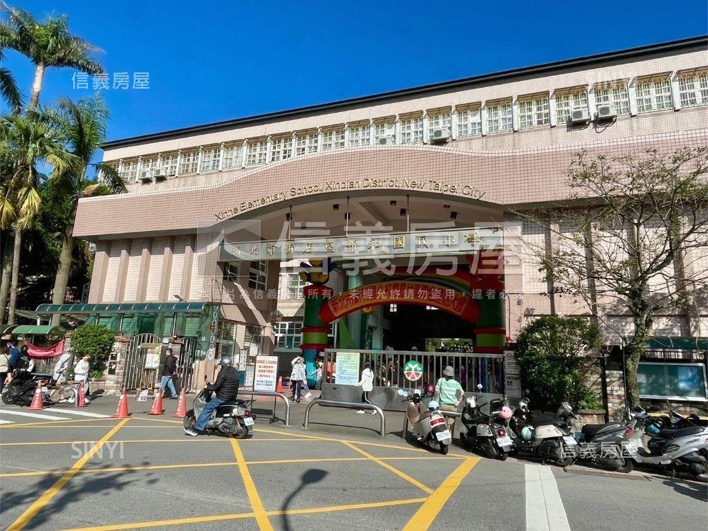 Ｋ８站方正三房美寓房屋室內格局與周邊環境