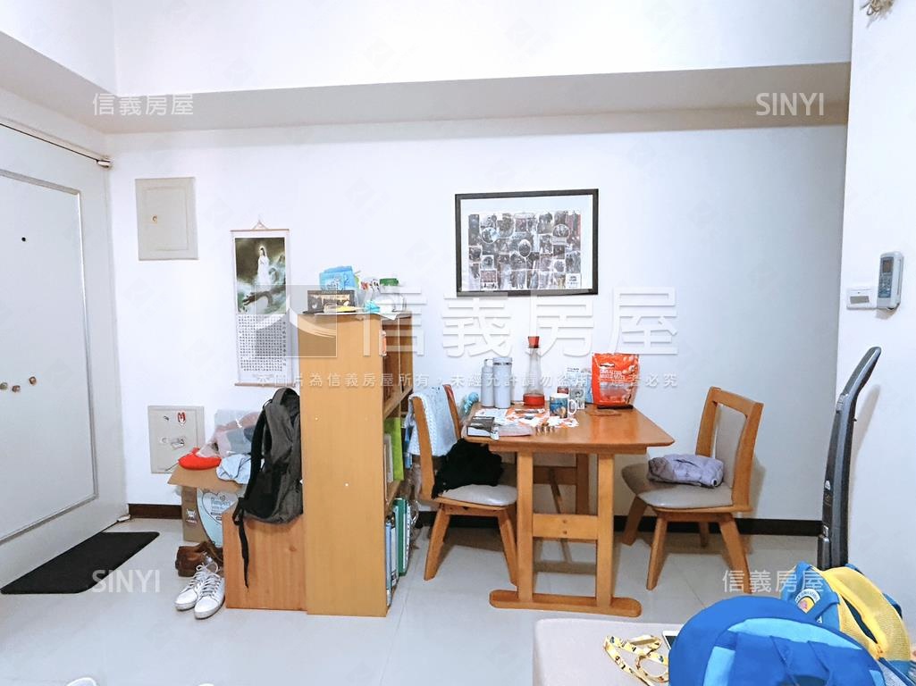 捷運宅！市政ＬＶ兩房房屋室內格局與周邊環境