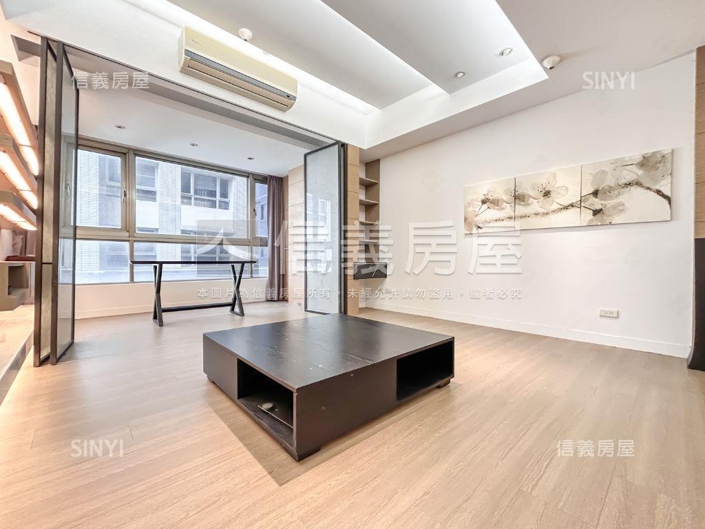 長虹大鎮．Ｃ．四房車位房屋室內格局與周邊環境