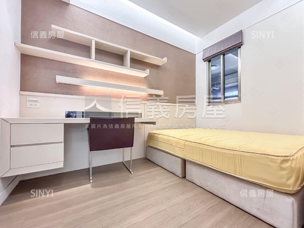 長虹大鎮．Ｃ．四房車位房屋室內格局與周邊環境