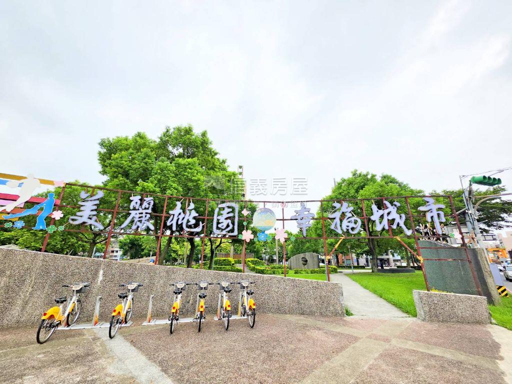 陽明公園旁三房車位房屋室內格局與周邊環境