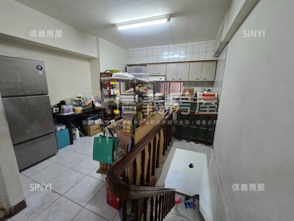 探索公園優質店住房屋室內格局與周邊環境