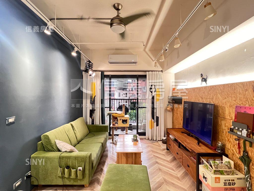 世紀城裝潢採光美三房房屋室內格局與周邊環境