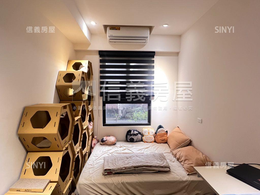 世紀城裝潢採光美三房房屋室內格局與周邊環境