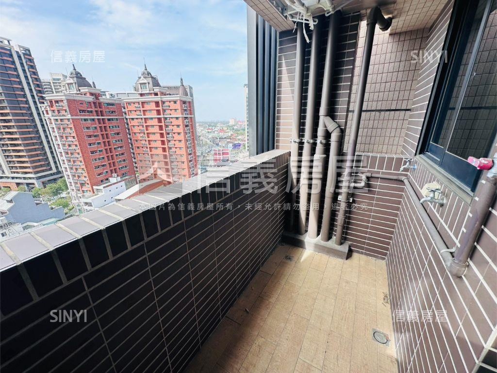 翫寶龍高樓層三房雙車位房屋室內格局與周邊環境