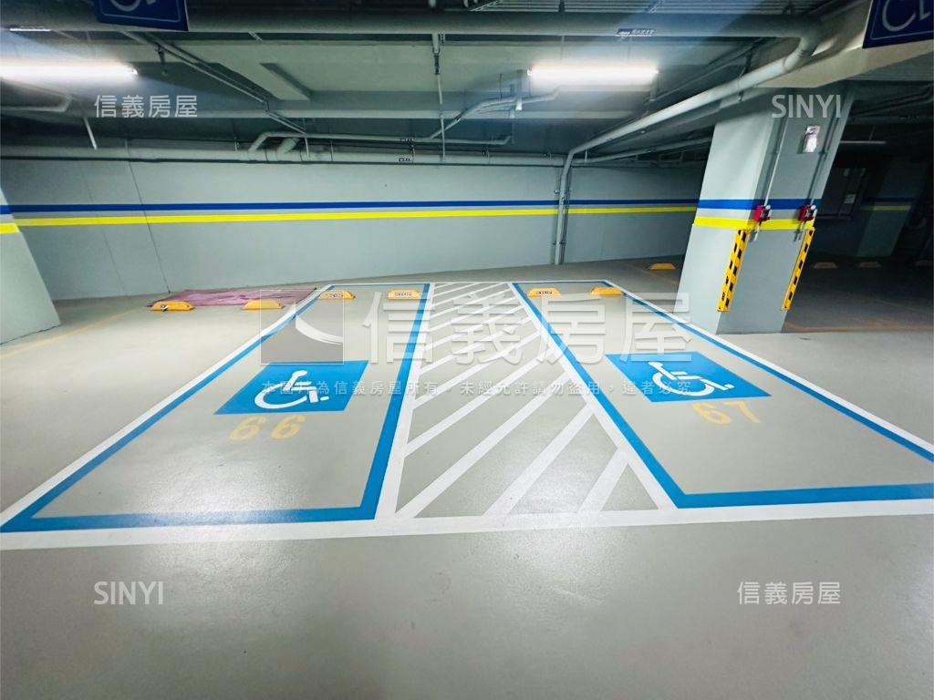 翫寶龍高樓層三房雙車位房屋室內格局與周邊環境