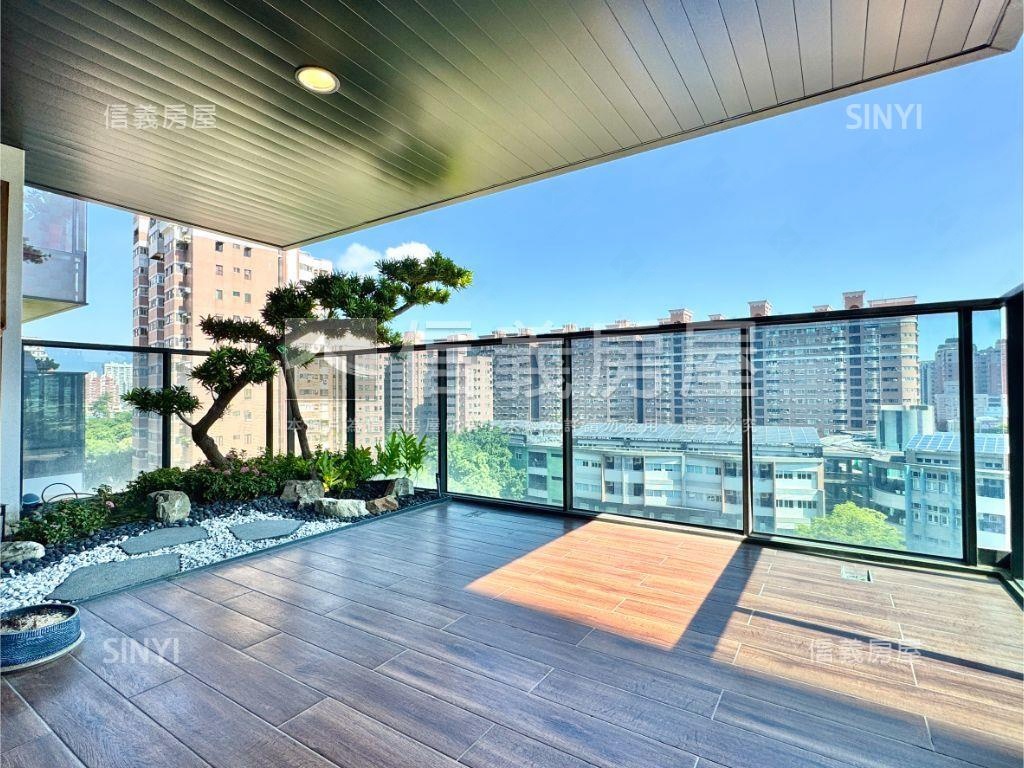 校園首排景觀大兩房平車房屋室內格局與周邊環境