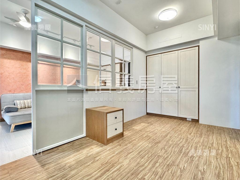 校園首排景觀大兩房平車房屋室內格局與周邊環境