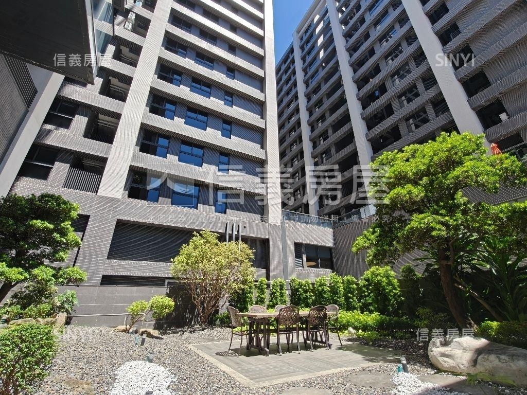 校園首排景觀大兩房平車房屋室內格局與周邊環境