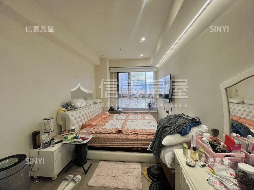 台中新站視野邊間三房雙車房屋室內格局與周邊環境