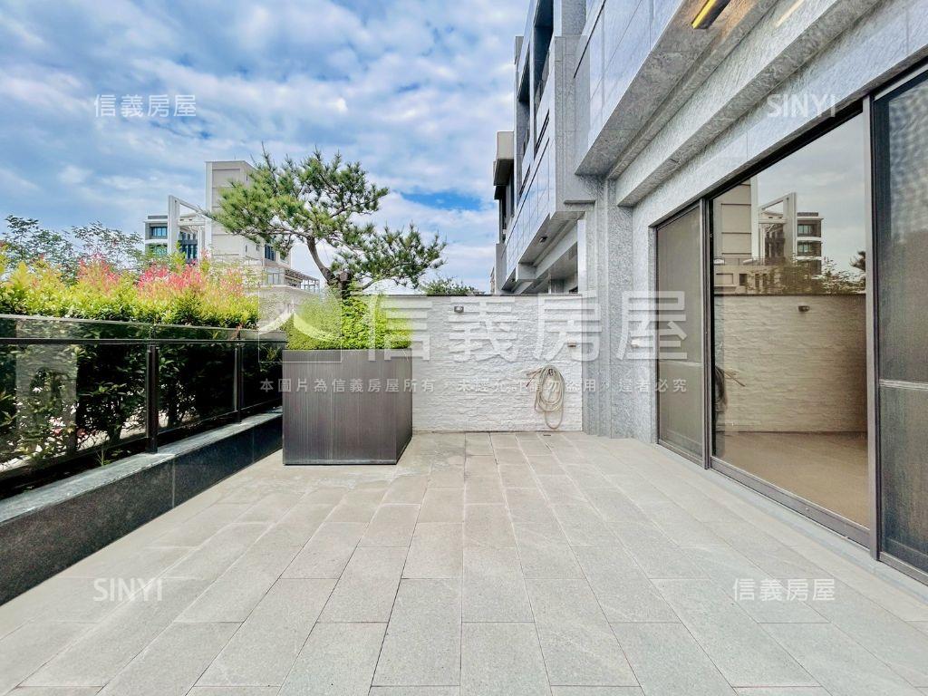 單元二大面寬臨路電梯別墅房屋室內格局與周邊環境