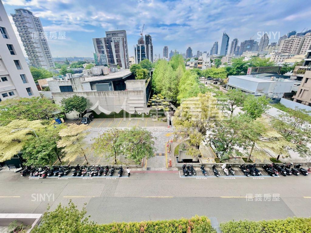 單元二大面寬臨路電梯別墅房屋室內格局與周邊環境