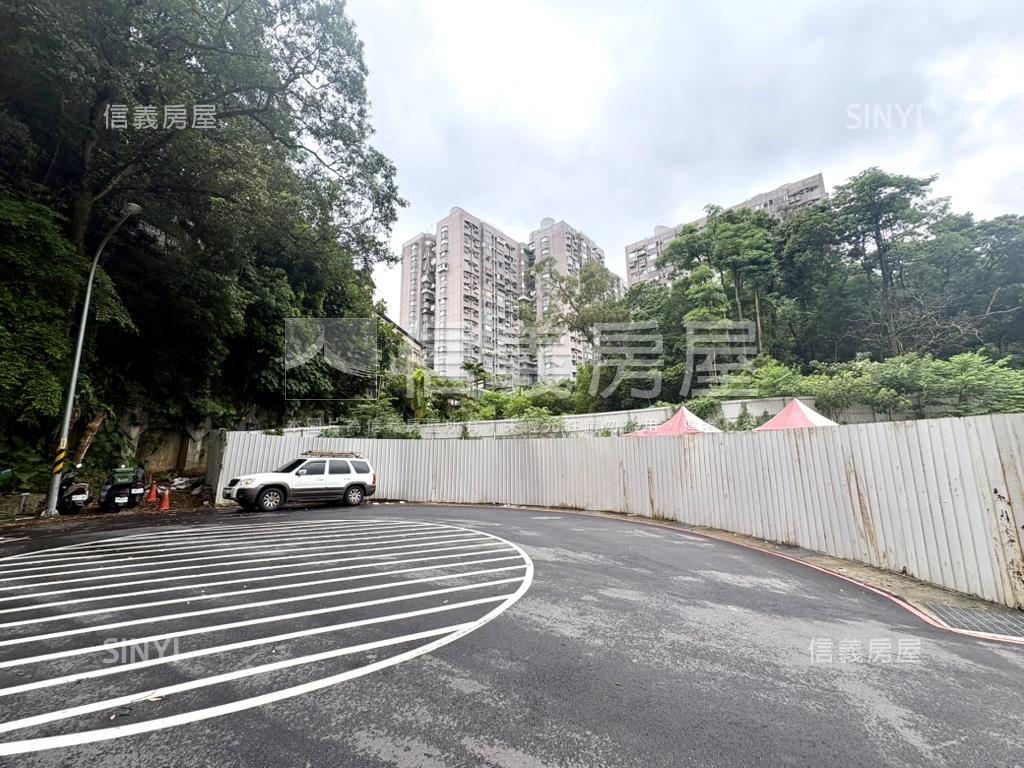 名毅吾山綠景兩房雙衛浴房屋室內格局與周邊環境
