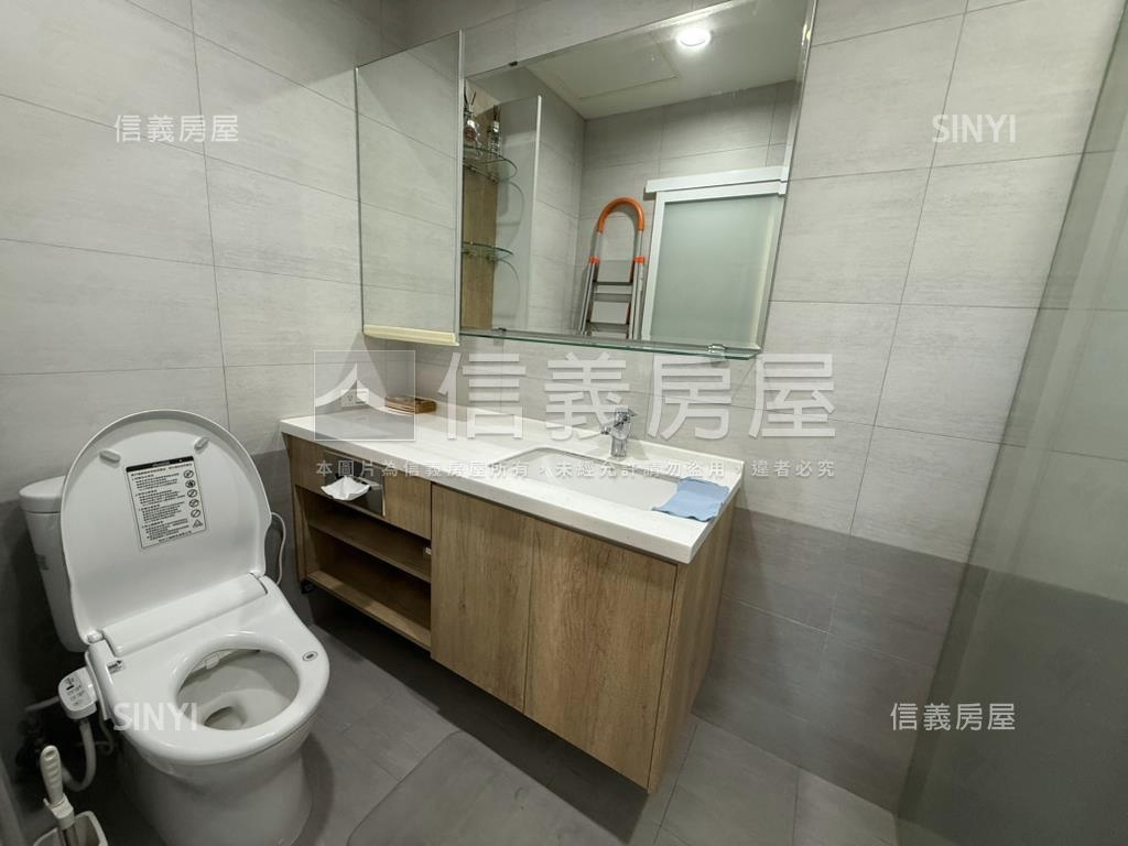 美裝菁棧採光棒房屋室內格局與周邊環境