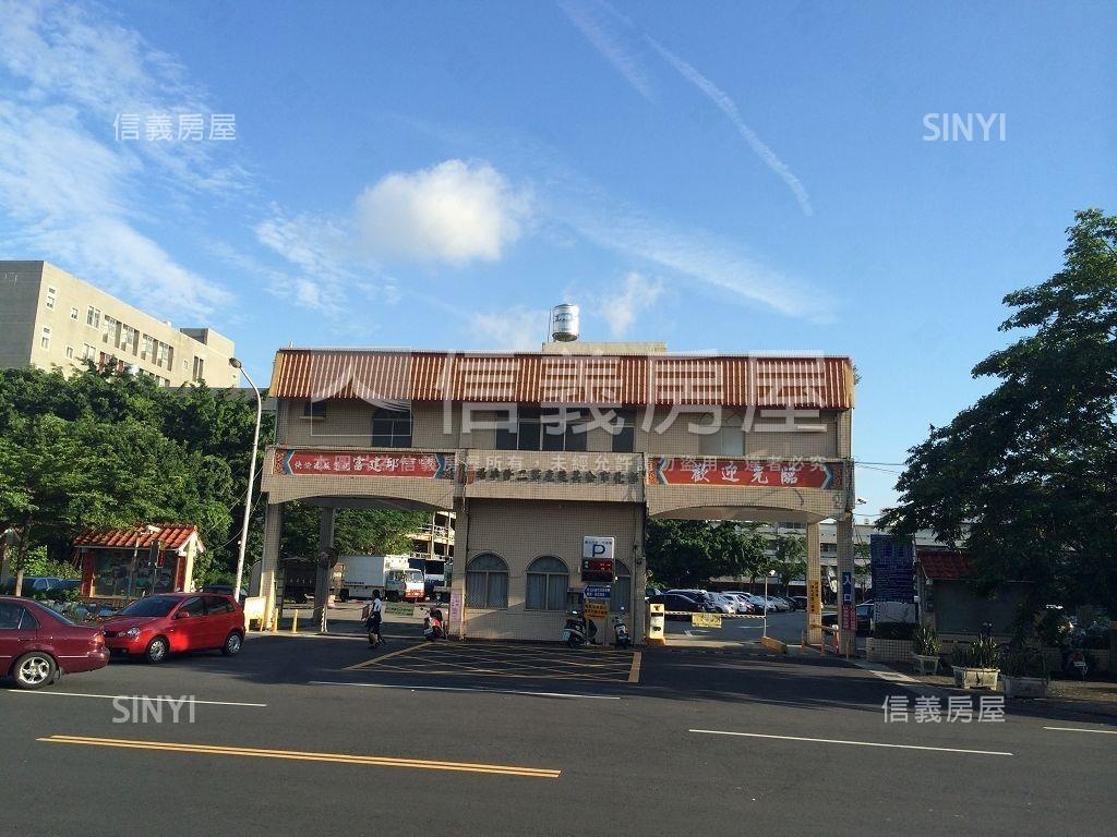 彰化交流道旁千坪廠辦房屋室內格局與周邊環境