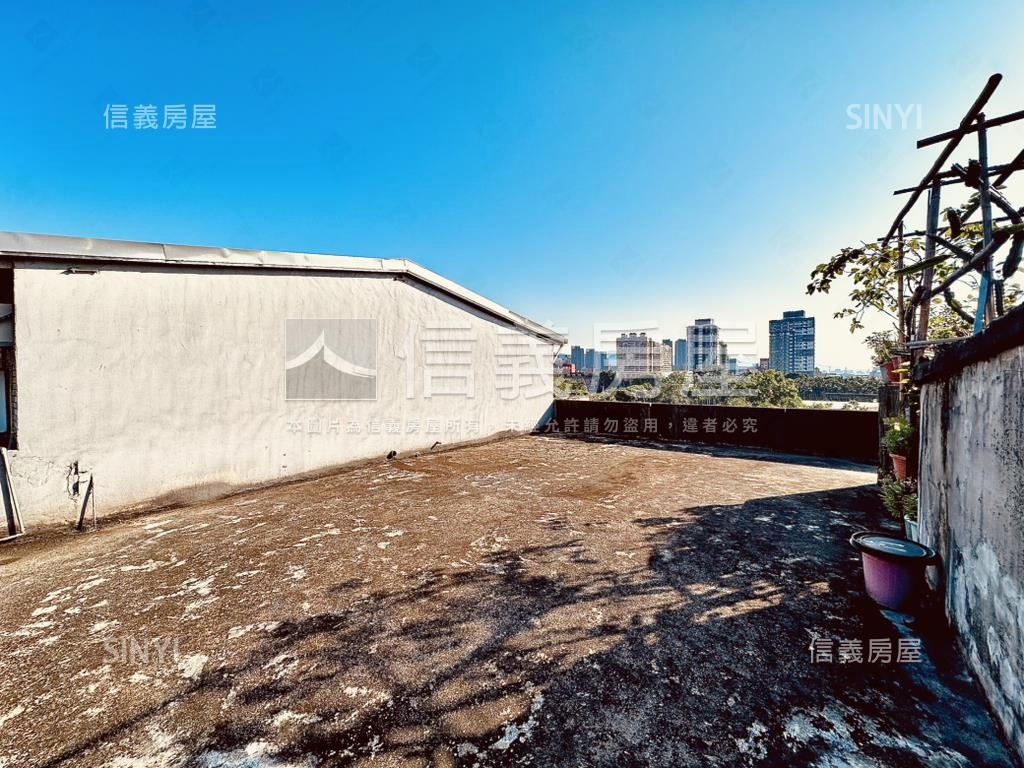 近捷運低總價方正美寓房屋室內格局與周邊環境