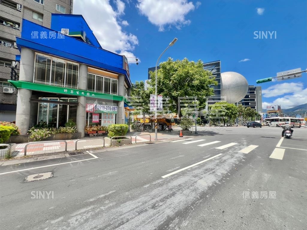劍潭捷運．三角窗店面房屋室內格局與周邊環境